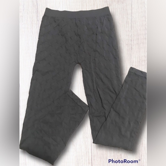 Textured Leggings - Picture 8 of 9